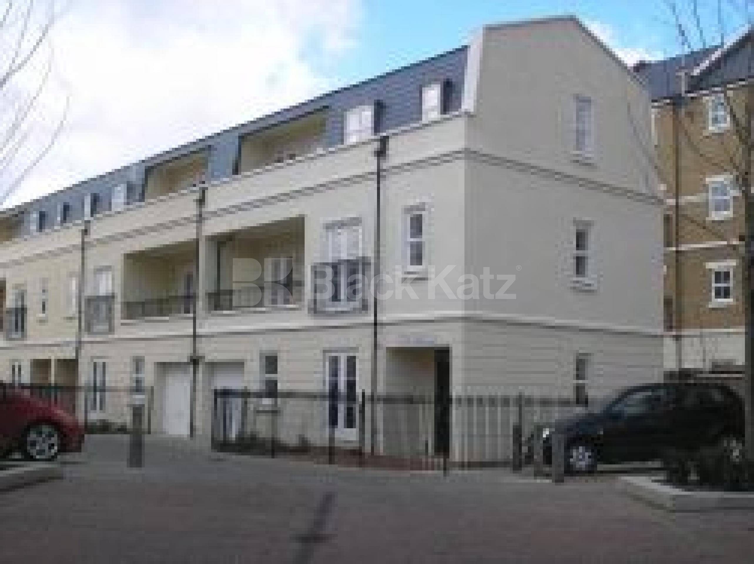 			3 Bedroom, 1 bath, 1 reception Mews House			 Busby Mews, CAMDEN NW5 NW5